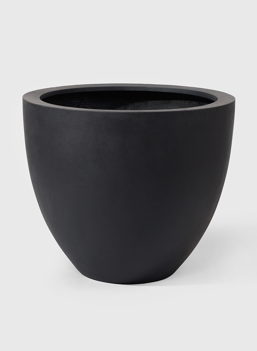 16 1/2in Round Black Fiberstone Pot