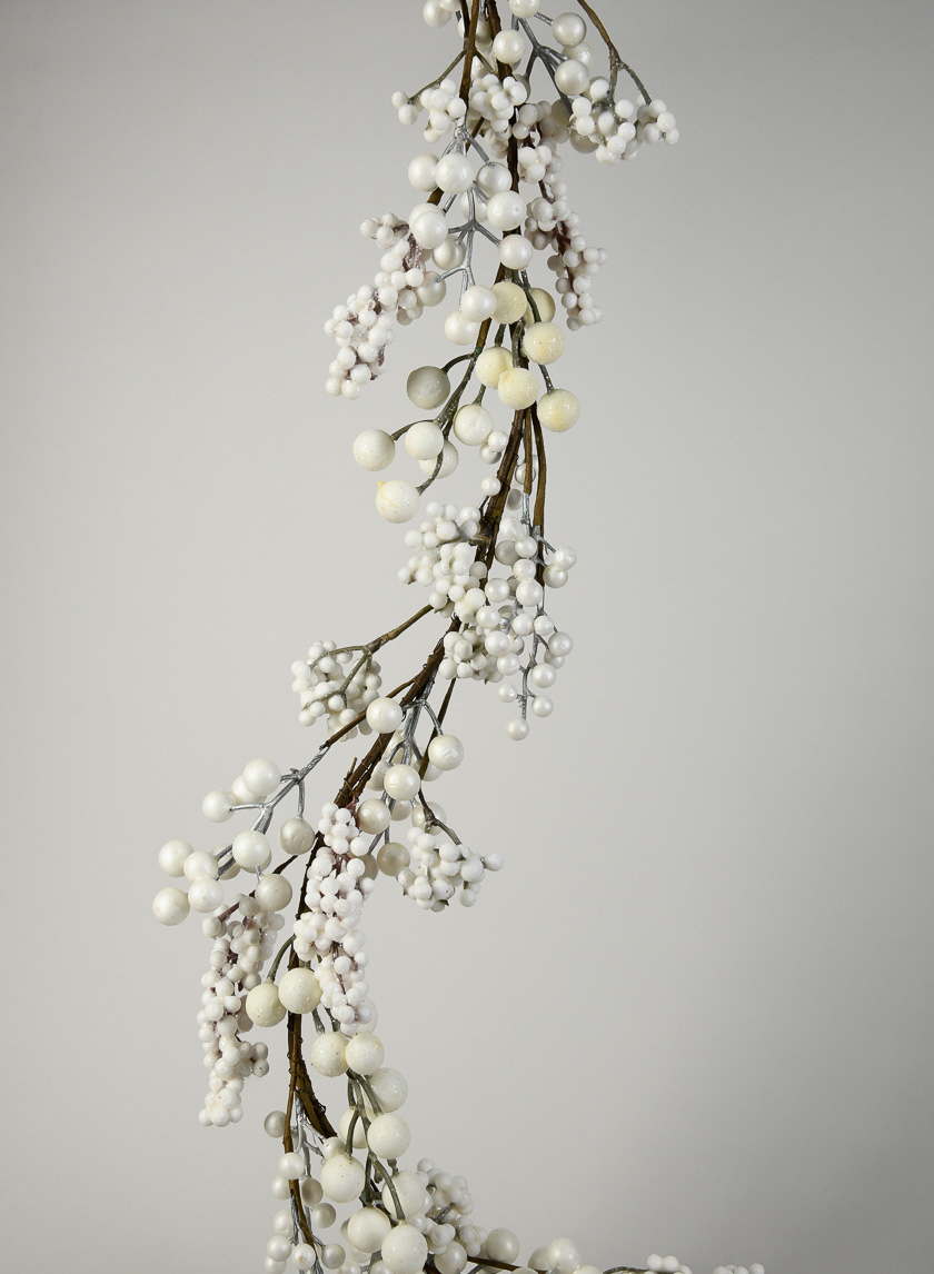 Pearl, White, & Cream Berries Garland