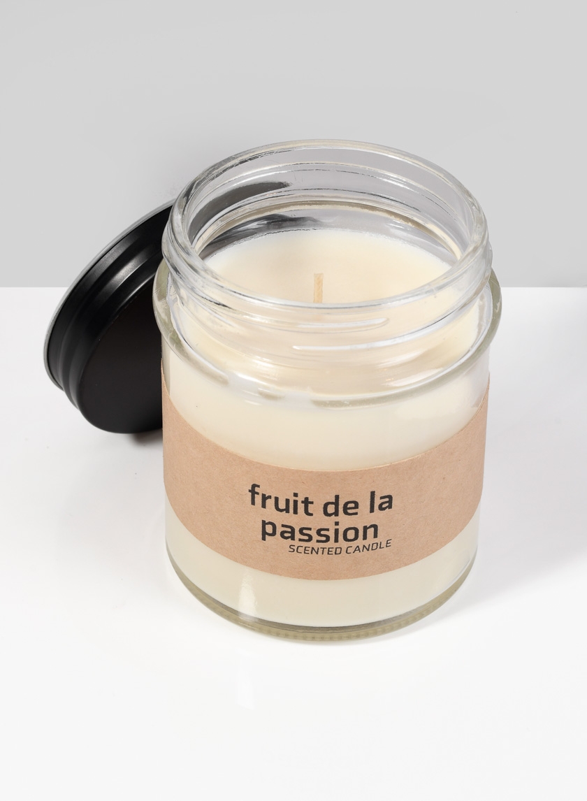 Fruit de la Passion Scented Candle