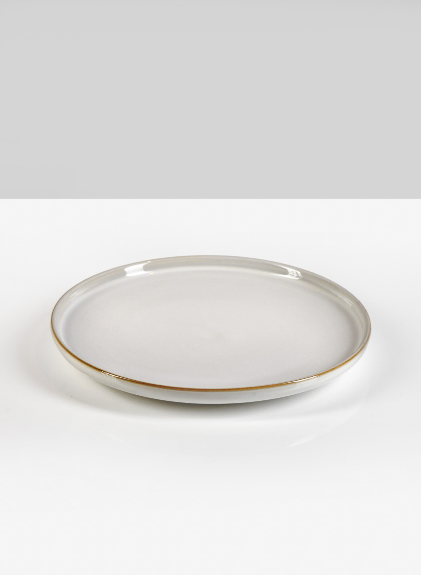 8 ½in White Ceramic Plate