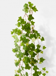 ivy-hanging-artificial-plants